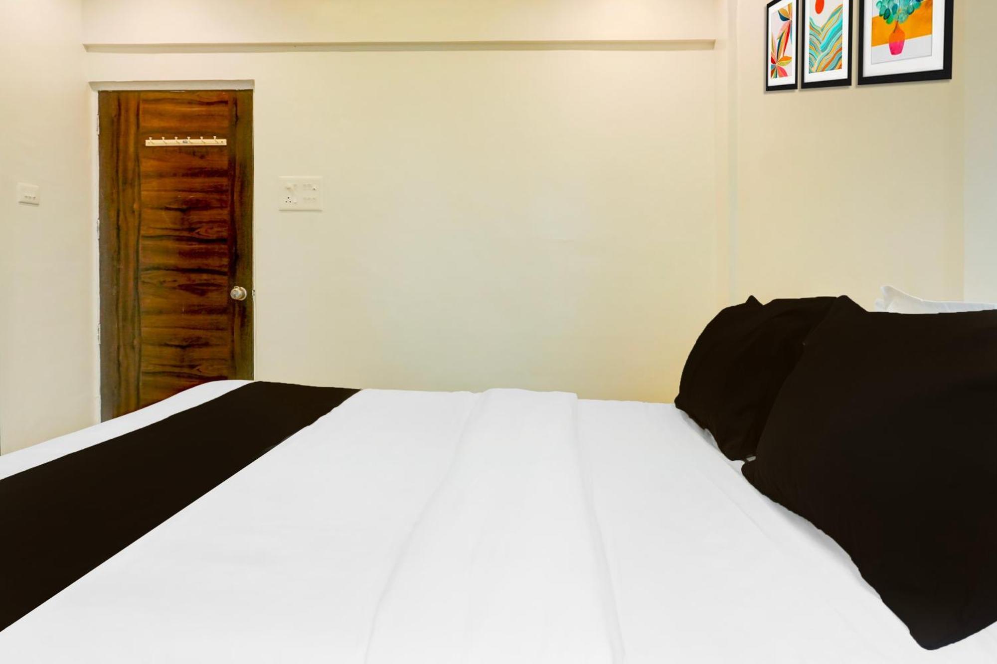 Super Hotel O Laxman Nagar Baner Púna Exteriér fotografie